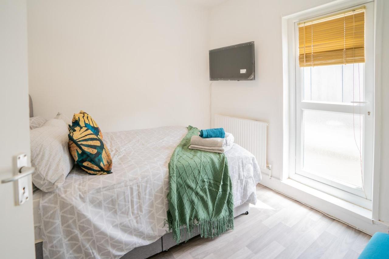 Small Private Studio Rooms In The Heart Of Angel Londres Extérieur photo